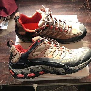 Men’s Merrell hiking Shoe